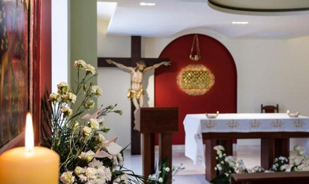 Domus Mater Hotel Красков Екстериор снимка