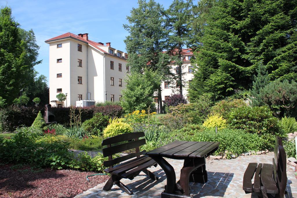 Domus Mater Hotel Красков Екстериор снимка